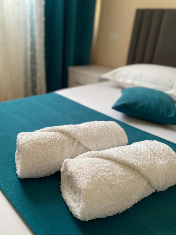 Aesthetic Durres Apartament Esterno foto