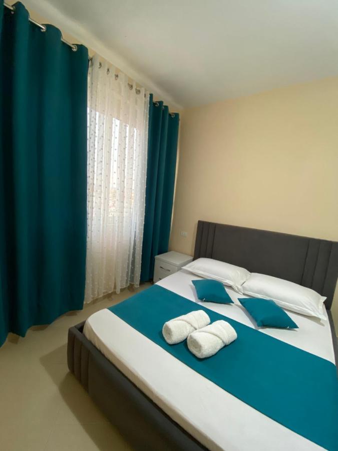 Aesthetic Durres Apartament Esterno foto